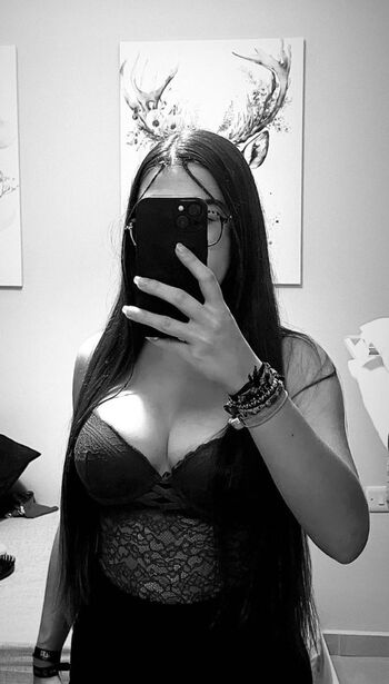 A u relie leaked private photo uncensored HD quality