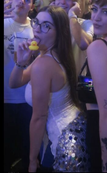 A u relie leaked private photo uncensored HD quality
