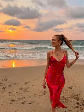 Alaiajeanneau page leaked private photo uncensored HD quality
