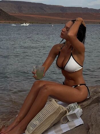 Alyssa lynch page leaked private photo uncensored HD quality