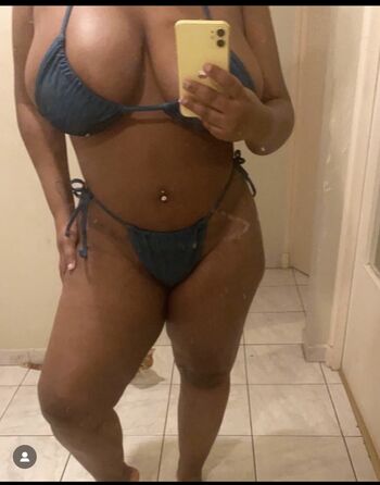 Alyzea leaked private photo uncensored HD quality