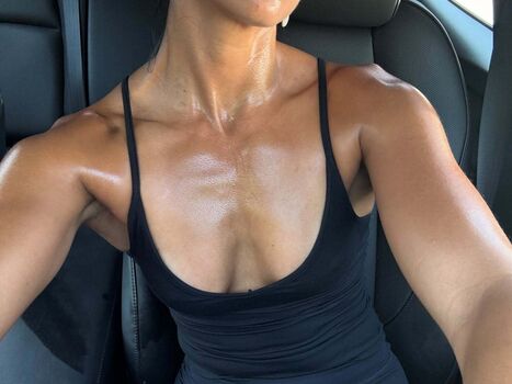 Ambra guiotto  page leaked private photo uncensored HD quality