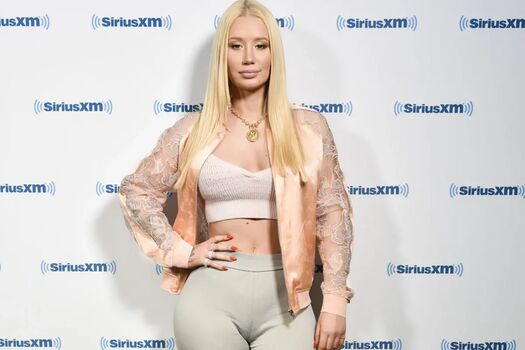 Azalea iggy leaked private photo uncensored HD quality