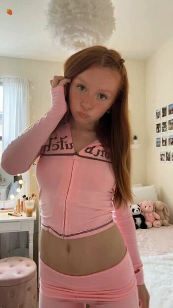 Bobbie moore page leaked private photo uncensored HD quality