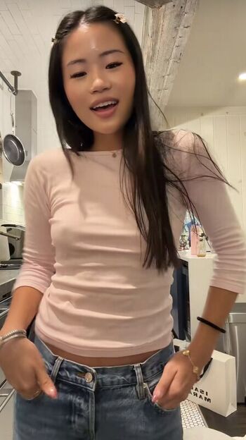 Emily ha leaked private photo uncensored HD quality