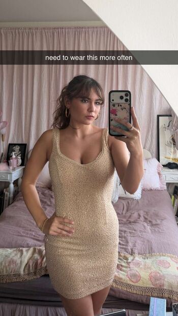 Ester dobrik page leaked private photo uncensored HD quality