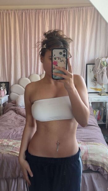 Ester dobrik page leaked private photo uncensored HD quality
