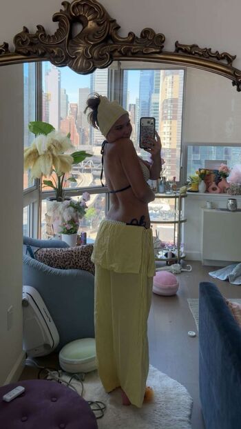 Ester dobrik page leaked private photo uncensored HD quality