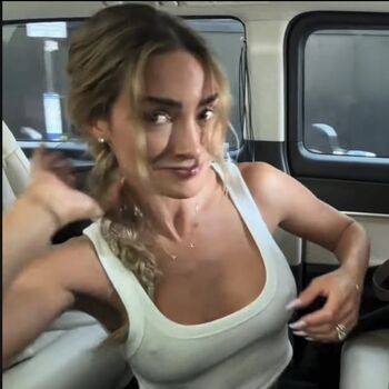 Frankie bridge leaked private photo uncensored HD quality