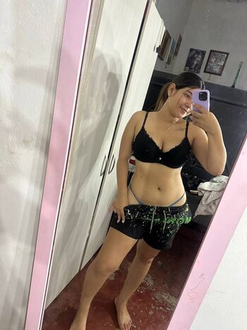 Karitol w leaked private photo uncensored HD quality