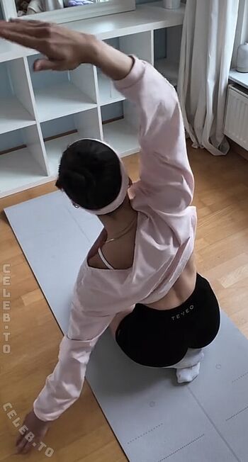 Lillyfayye page leaked private photo uncensored HD quality
