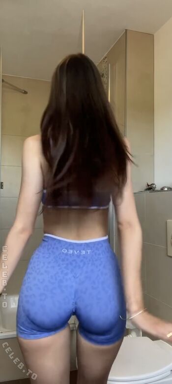 Lillyfayye page leaked private photo uncensored HD quality