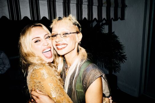 Miley cyrus page leaked private photo uncensored HD quality