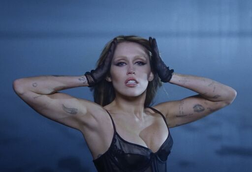 Miley cyrus page leaked private photo uncensored HD quality