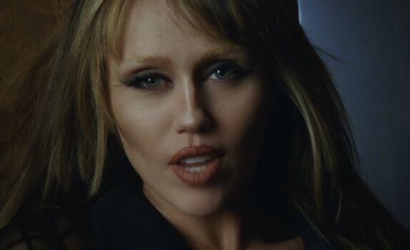 Miley cyrus page leaked private photo uncensored HD quality
