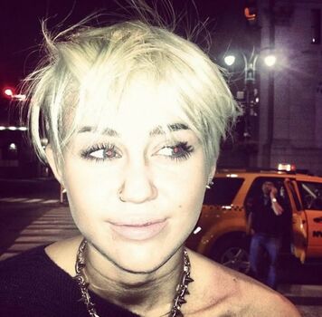 Miley cyrus page leaked private photo uncensored HD quality