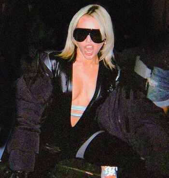 Miley cyrus page leaked private photo uncensored HD quality