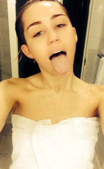 Miley cyrus page leaked private photo uncensored HD quality