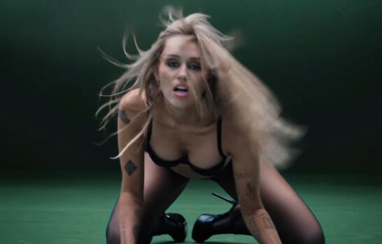 Miley cyrus page leaked private photo uncensored HD quality