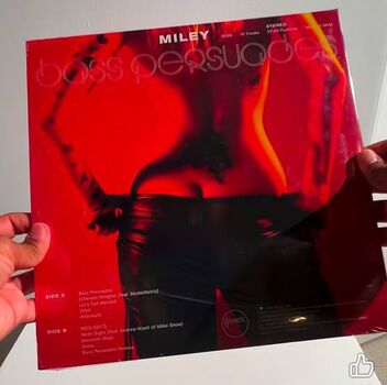 Miley cyrus leaked private photo uncensored HD quality