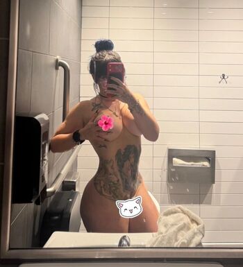 Pikakaty leaked private photo uncensored HD quality