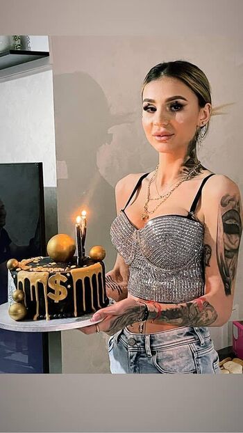 Romanian girls page leaked private photo uncensored HD quality