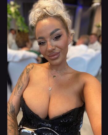 Romanian girls page leaked private photo uncensored HD quality
