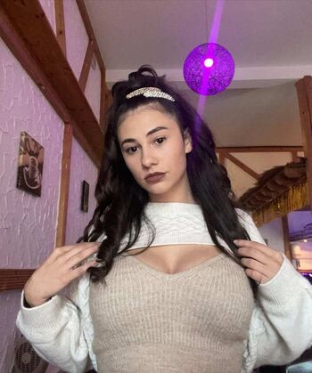 Romanian girls page leaked private photo uncensored HD quality