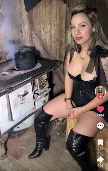 Romanian girls leaked private photo uncensored HD quality