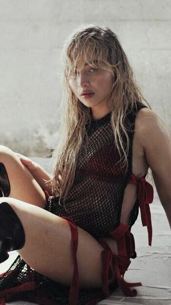 Sabrina carpenter  page leaked private photo uncensored HD quality