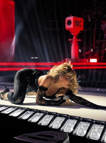 Sabrina carpenter  page leaked private photo uncensored HD quality