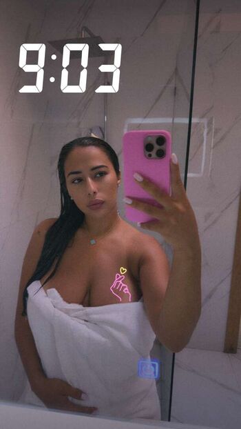 Shainaaa page leaked private photo uncensored HD quality