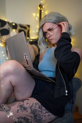 Therlyen leaked private photo uncensored HD quality