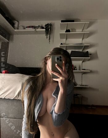 Viktorialuv leaked private photo uncensored HD quality