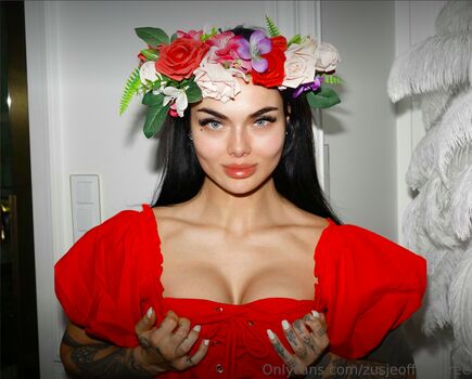 Zusjeofficial leaked private photo uncensored HD quality
